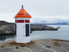 grotten__ny_alesund_led160-sabik-marine-applications_20170621_1934169122